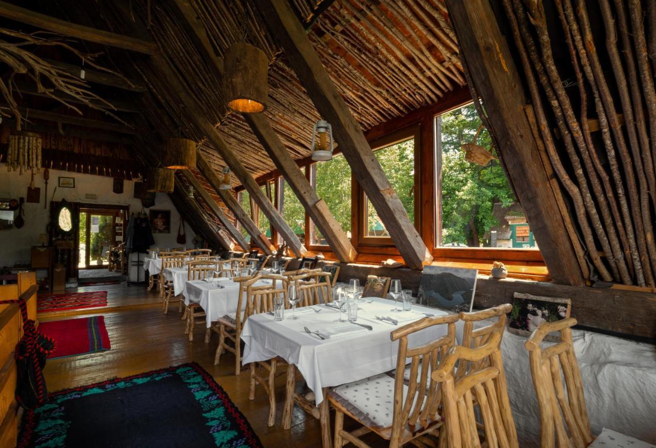 Etno Selo Montenegro Hotel Pluzine Luaran gambar