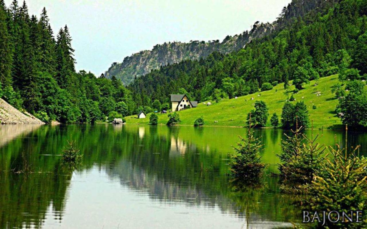Etno Selo Montenegro Hotel Pluzine Luaran gambar